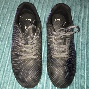 Soccer cleats